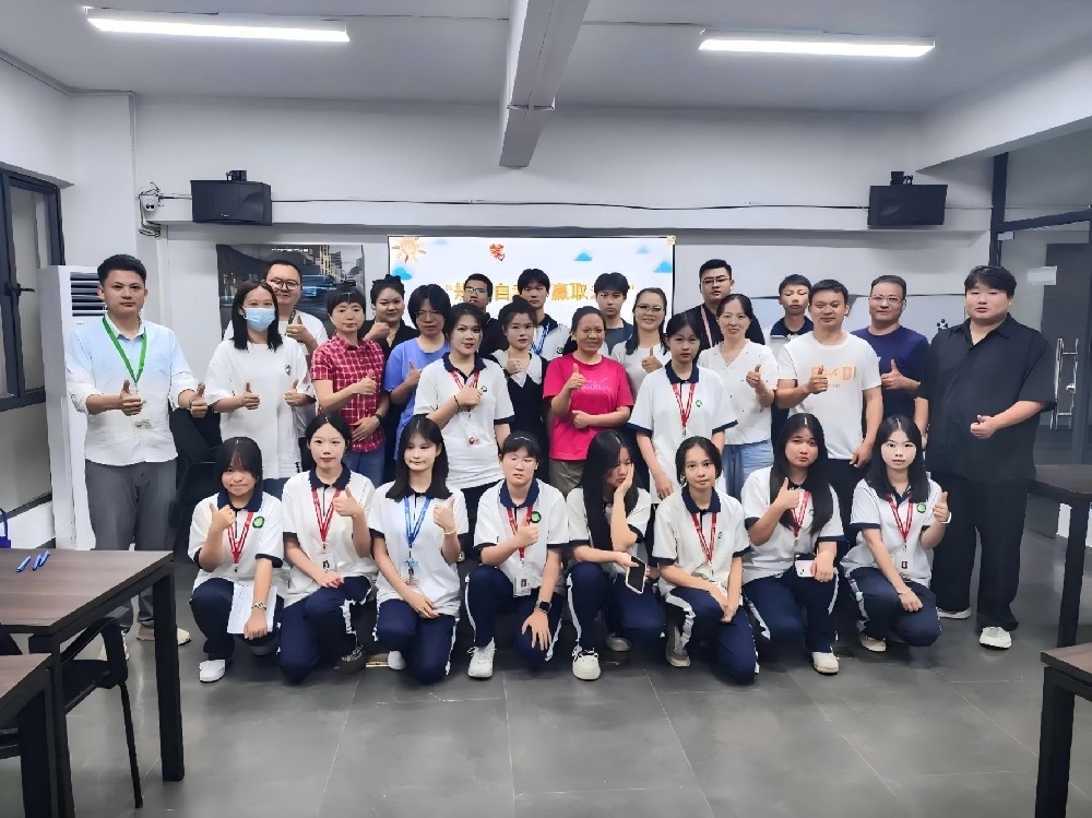 高新职业规划版“创造营”！看完决赛我只想说：导师请转身！